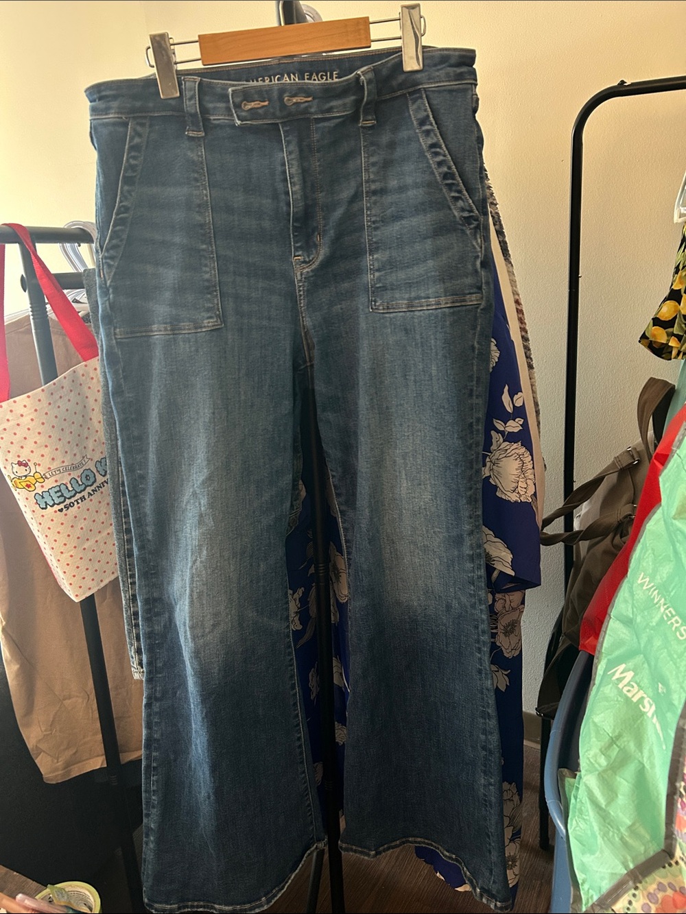 American Eagle Outfitters Wide Leg Jeans in Dark Blue Denim